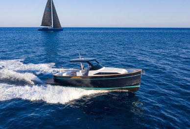 APREAMARE GOZZO 35_Island Yachts Broker