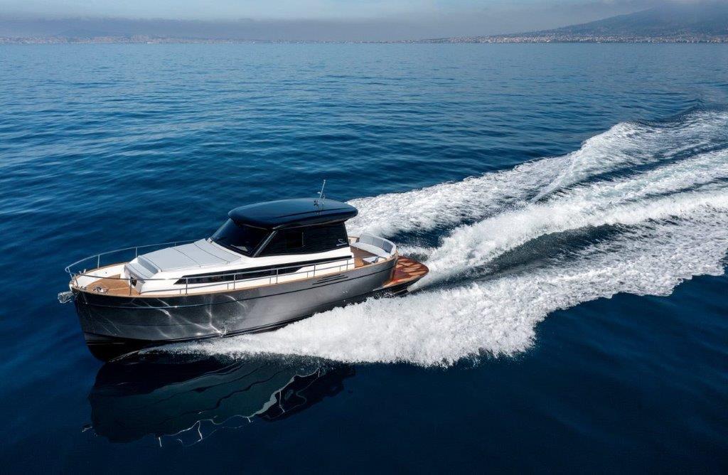 Apreamare - Gozzo 38 Cabin_Island Yachts Broker